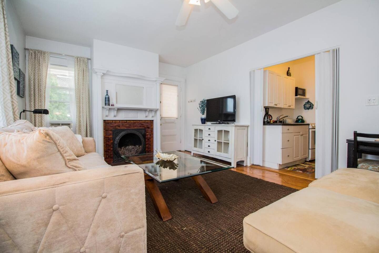 Boston Condominium, First Floor Easy Access To Mb 외부 사진