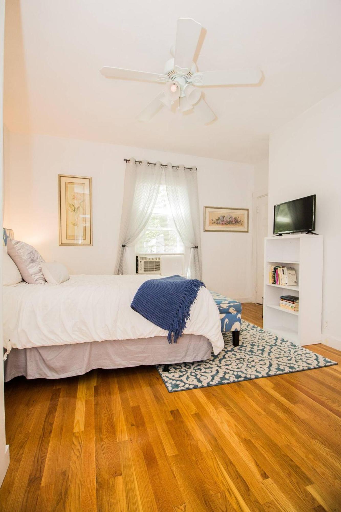 Boston Condominium, First Floor Easy Access To Mb 외부 사진